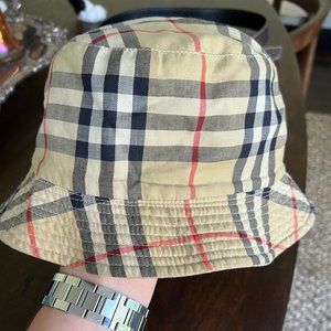 BURBERRY LONDON House Check Reversible Bucket Hat